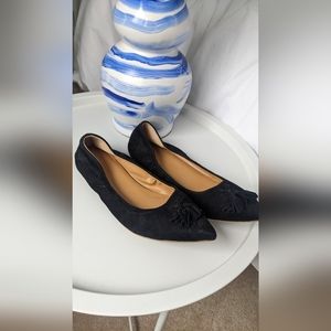 J Crew Flats- Pointed Toe, Tassel, Black